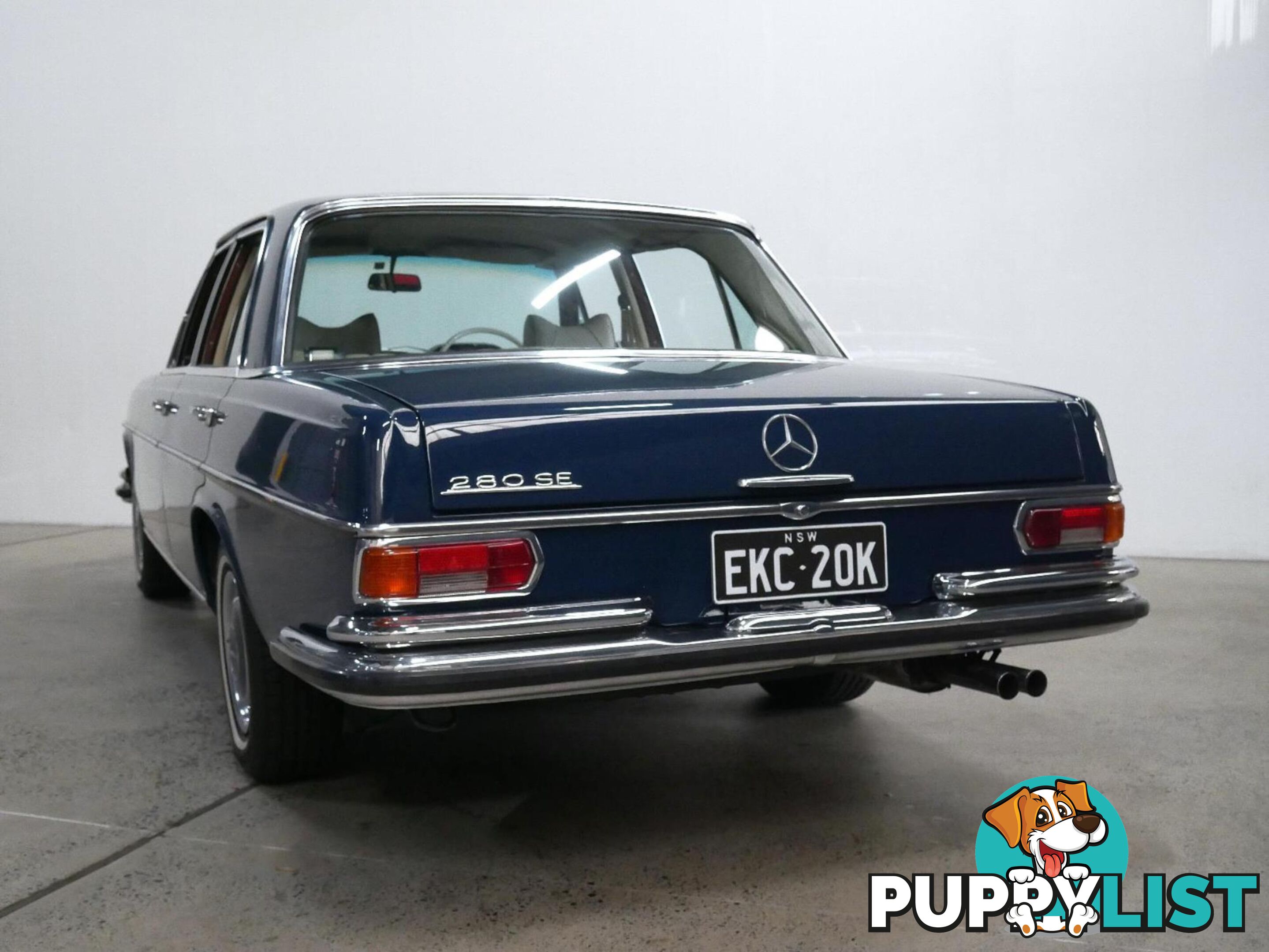 1970 MERCEDES-BENZ 280 SE  4D SEDAN