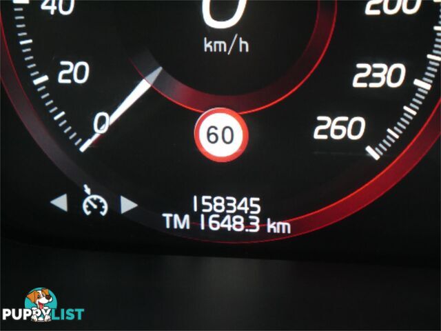 2016 VOLVO XC90 T62,0MOMENTUM 256MY16 4D WAGON