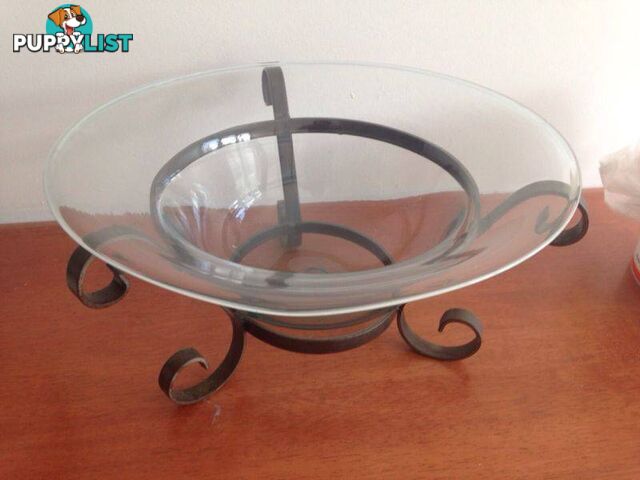 Large Display fruit bowl with stand