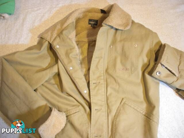 NEW INDUSTRIE INTERNATIONAL JACKET SIZE L insulated thick