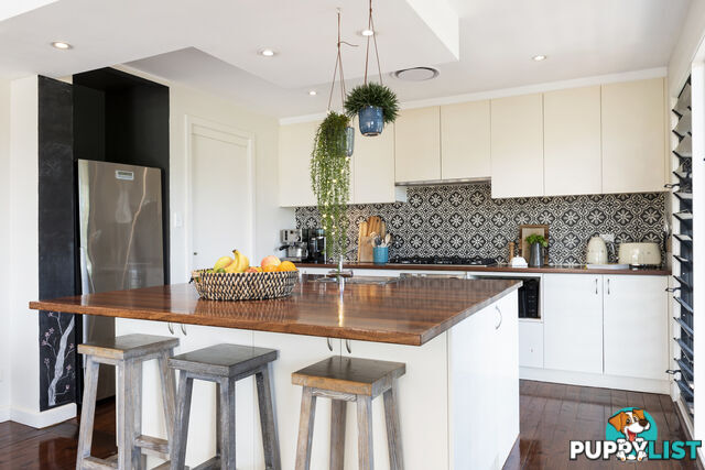 65 Dolphin Crescent AVALON BEACH NSW 2107