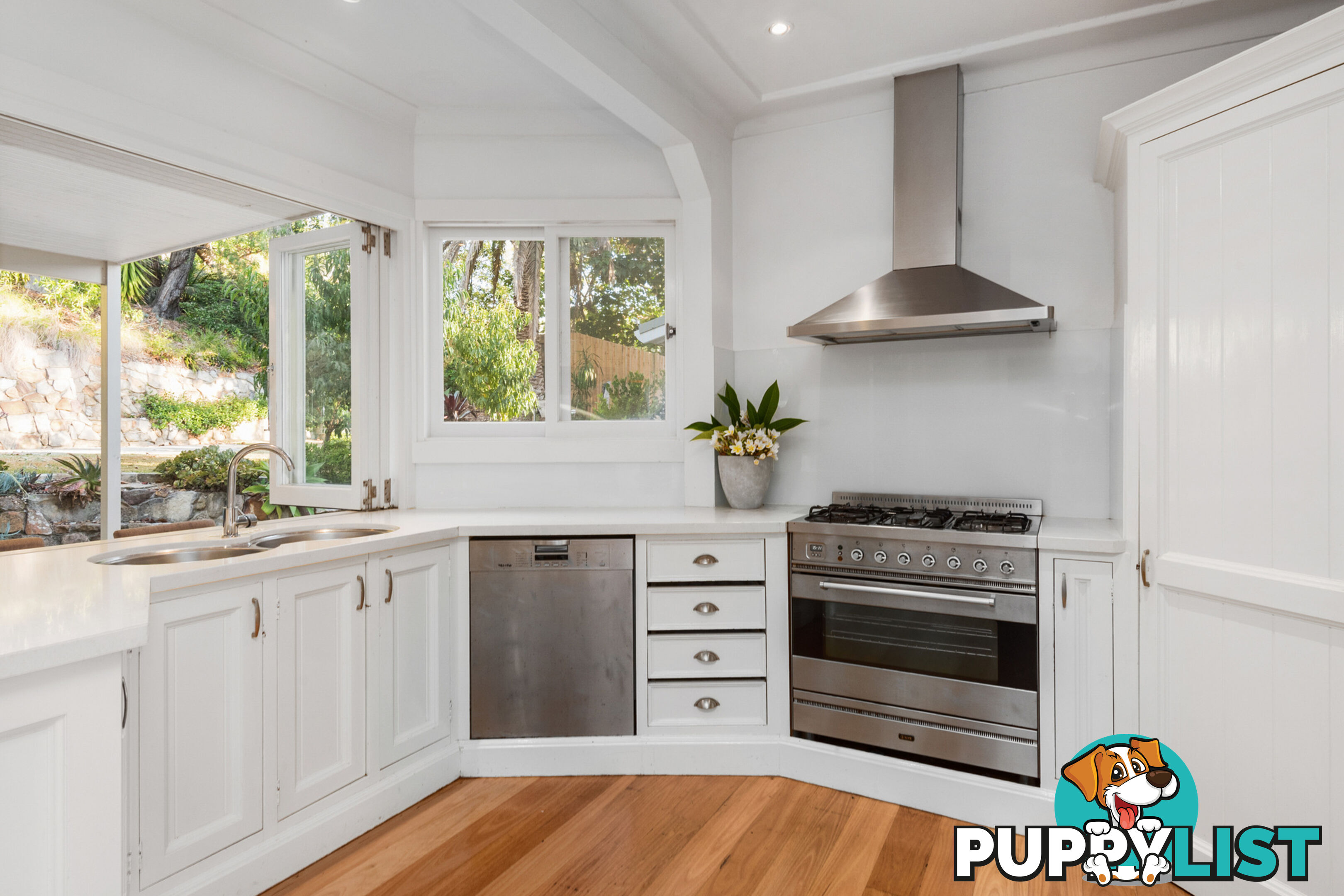 63 Whale Beach Road AVALON BEACH NSW 2107
