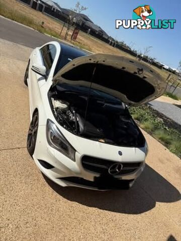 2016 Mercedes-Benz CLA200