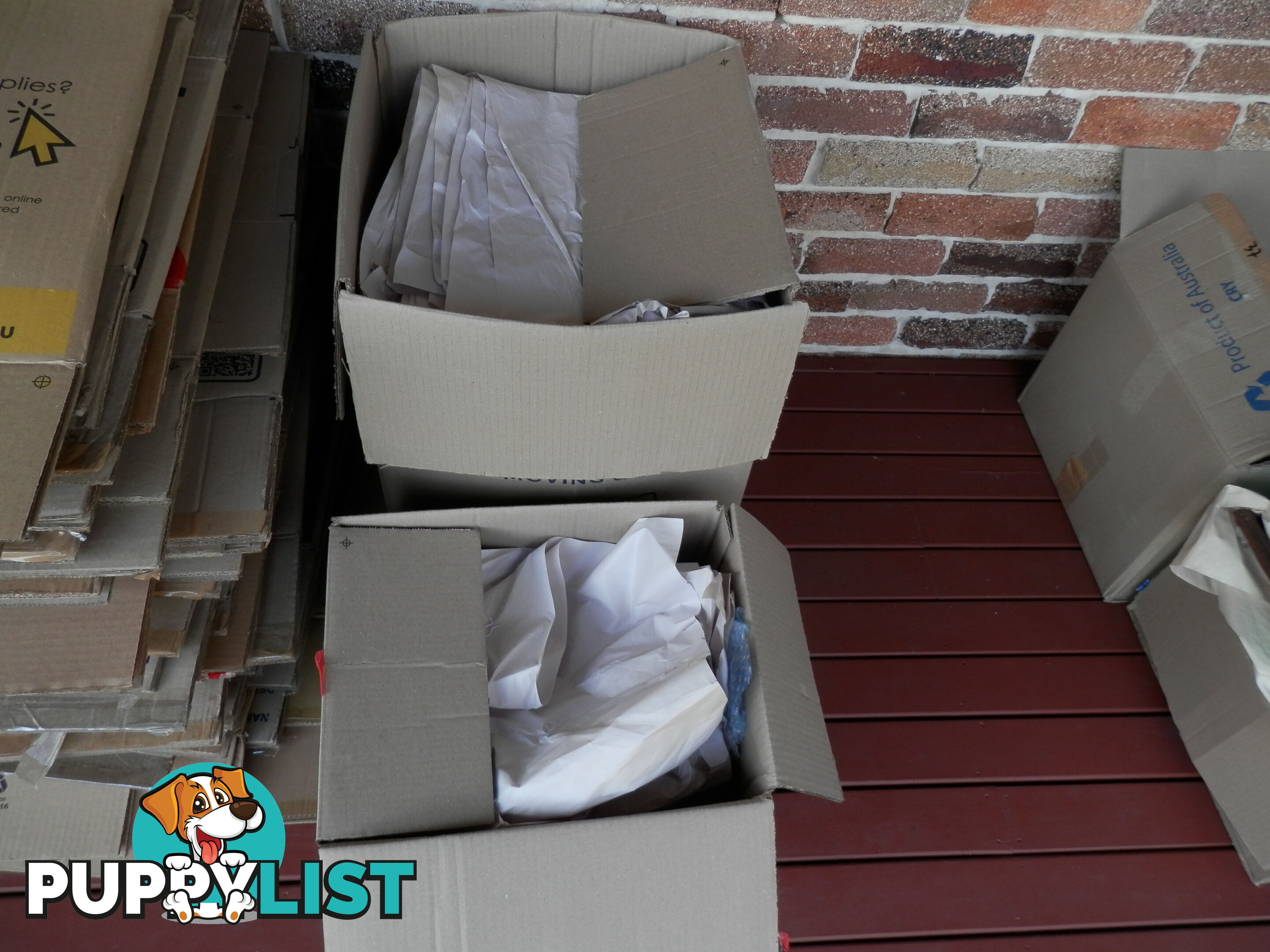 REMOVALIST PACKING BOXES AND WRAPPING PAPER