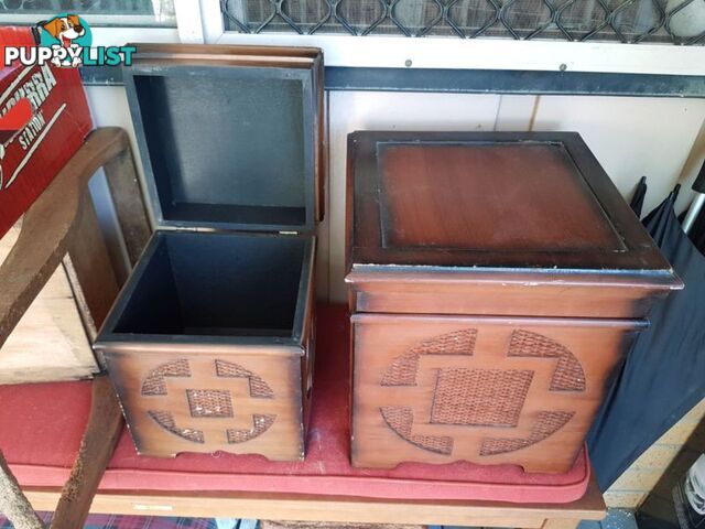 2 decorative storage boxes