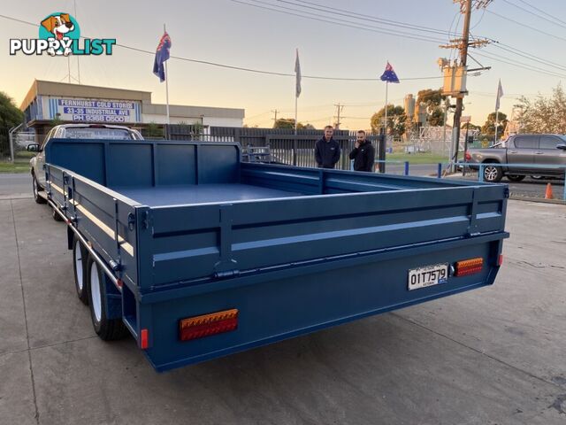FLAT BED TRAILER