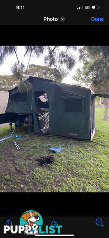 Camping trailer