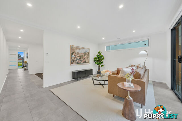 25 Dream Avenue CRANBOURNE EAST VIC 3977