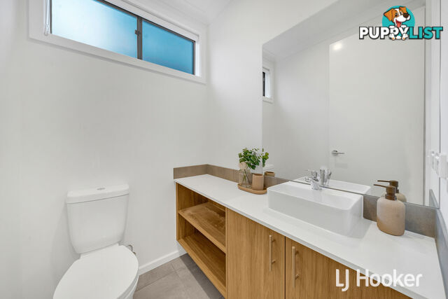 25 Dream Avenue CRANBOURNE EAST VIC 3977