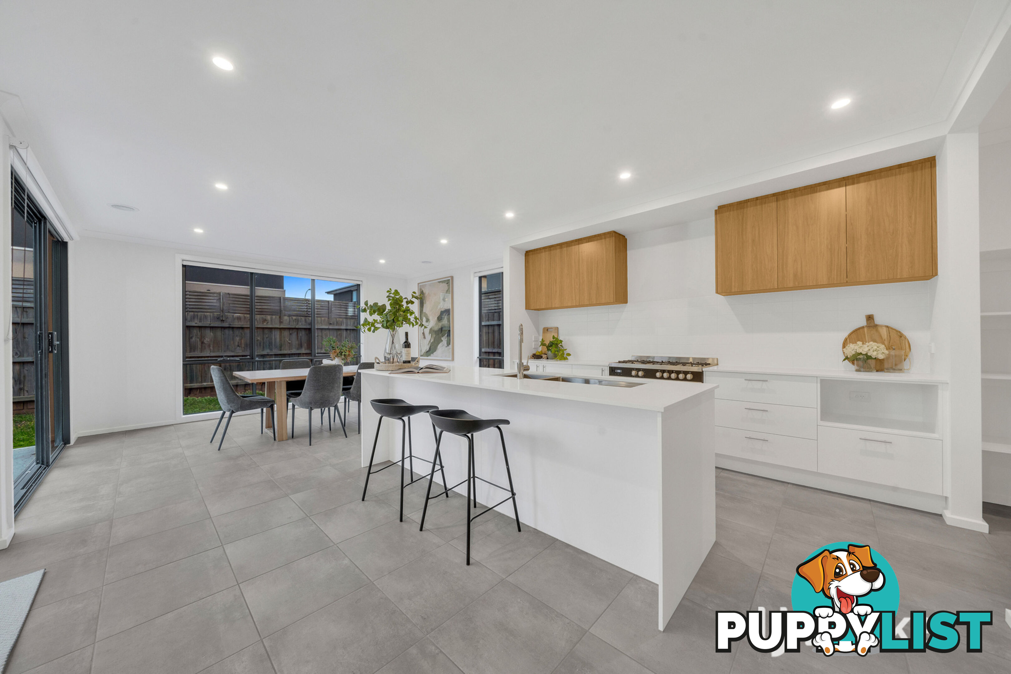 25 Dream Avenue CRANBOURNE EAST VIC 3977