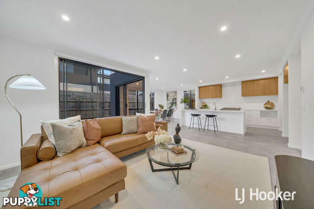 25 Dream Avenue CRANBOURNE EAST VIC 3977