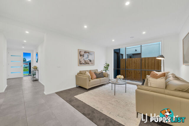 25 Dream Avenue CRANBOURNE EAST VIC 3977