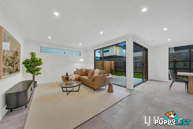 25 Dream Avenue CRANBOURNE EAST VIC 3977