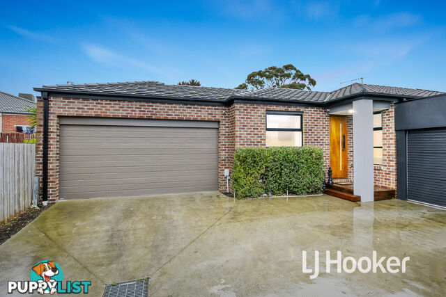 2/117 Oaktree Drive HAMPTON PARK VIC 3976