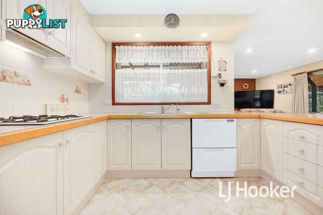 84 Charles Green Avenue ENDEAVOUR HILLS VIC 3802
