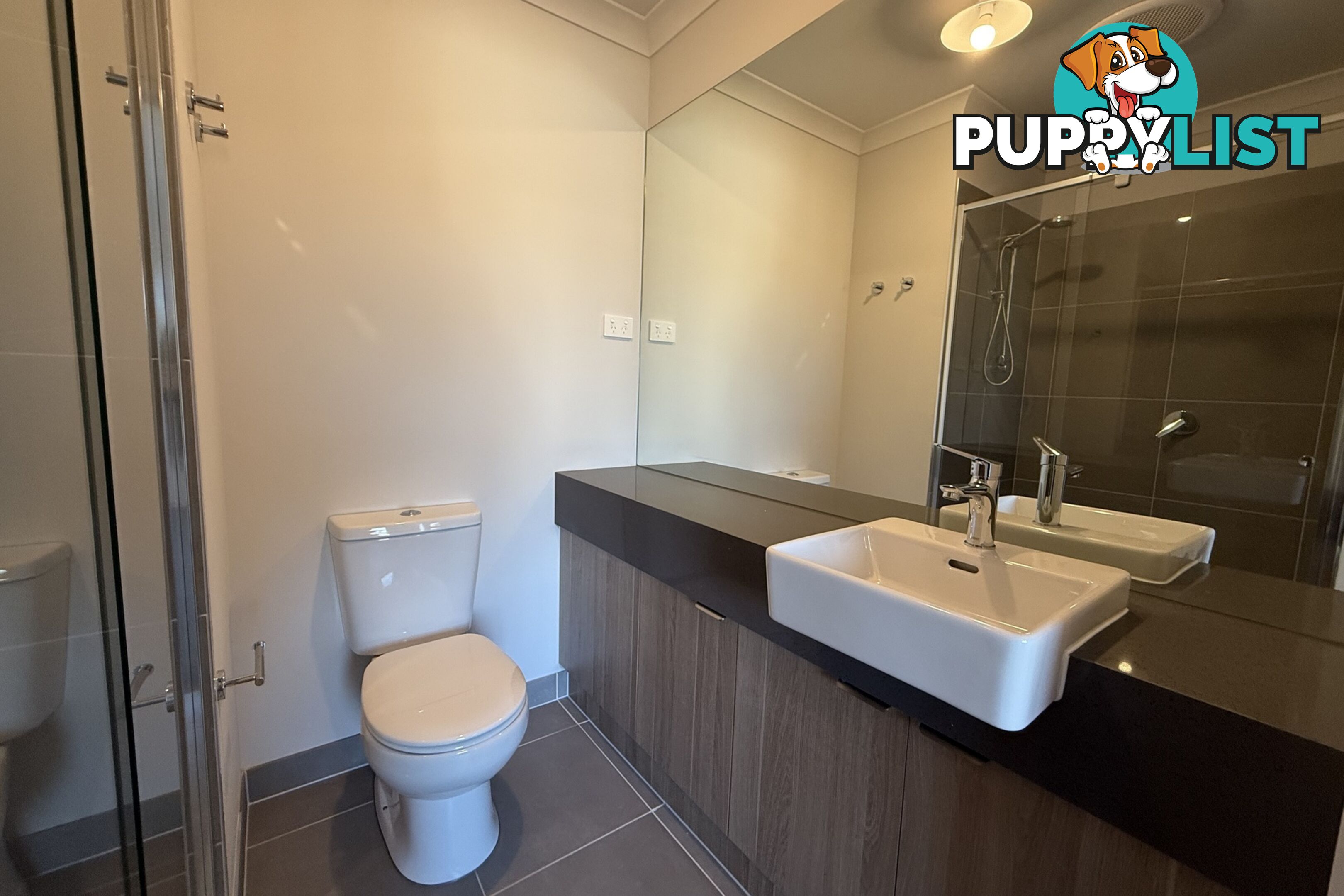 8 Rhumerie Close CLYDE NORTH VIC 3978