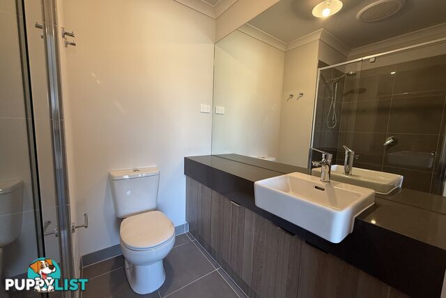 8 Rhumerie Close CLYDE NORTH VIC 3978