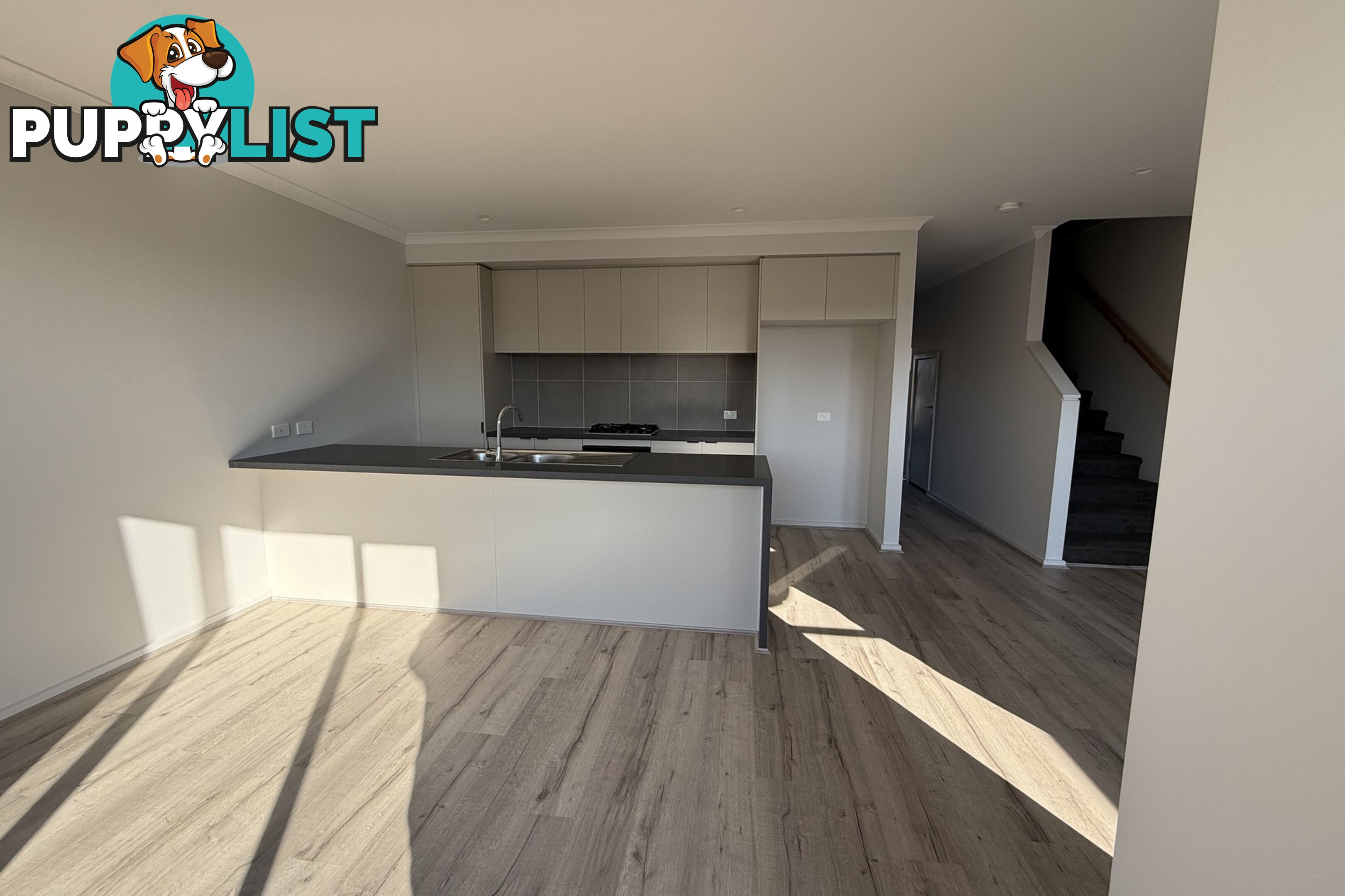 8 Rhumerie Close CLYDE NORTH VIC 3978