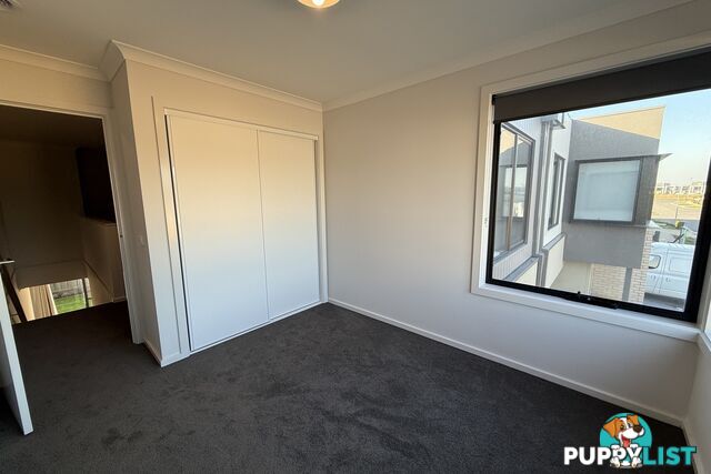 8 Rhumerie Close CLYDE NORTH VIC 3978