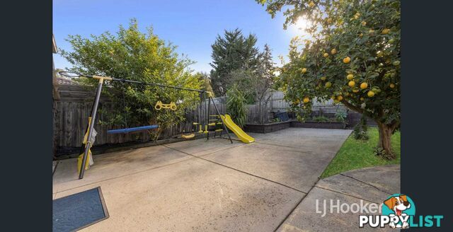 74 Strabane Way HAMPTON PARK VIC 3976
