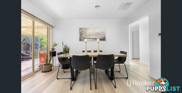 74 Strabane Way HAMPTON PARK VIC 3976