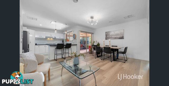 74 Strabane Way HAMPTON PARK VIC 3976