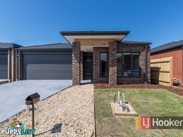 18 Chevrolet Road CRANBOURNE EAST VIC 3977