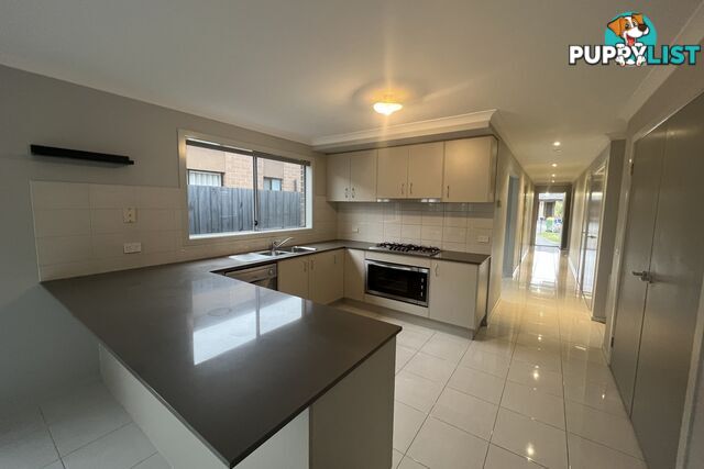 33 The Glade HAMPTON PARK VIC 3976