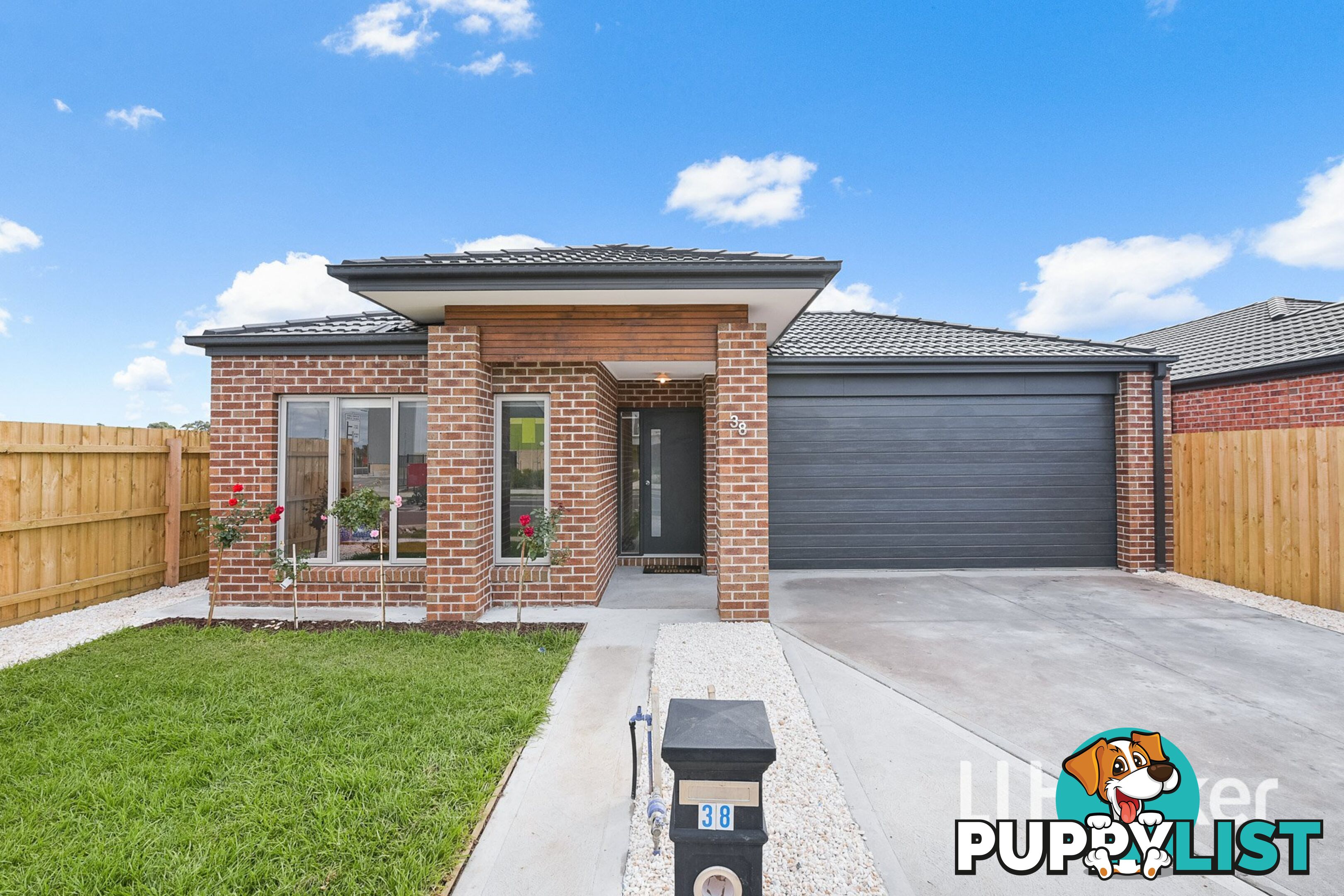 38 Aayana Street CRANBOURNE EAST VIC 3977