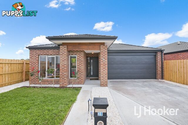 38 Aayana Street CRANBOURNE EAST VIC 3977