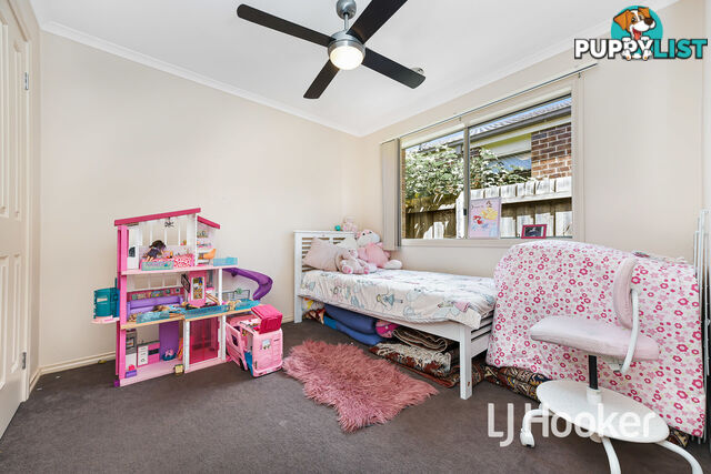 16 Domino Way HAMPTON PARK VIC 3976