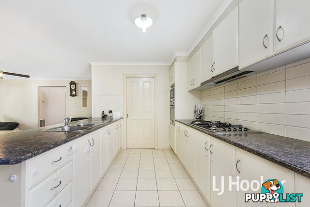 16 Domino Way HAMPTON PARK VIC 3976