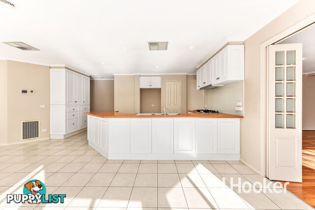 9 Cobbler Grange LYNBROOK VIC 3975
