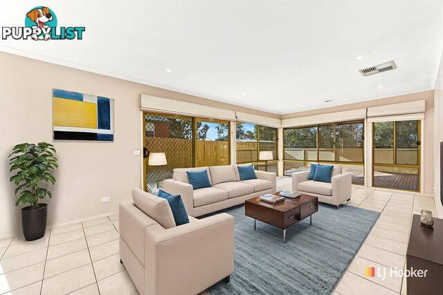 9 Cobbler Grange LYNBROOK VIC 3975