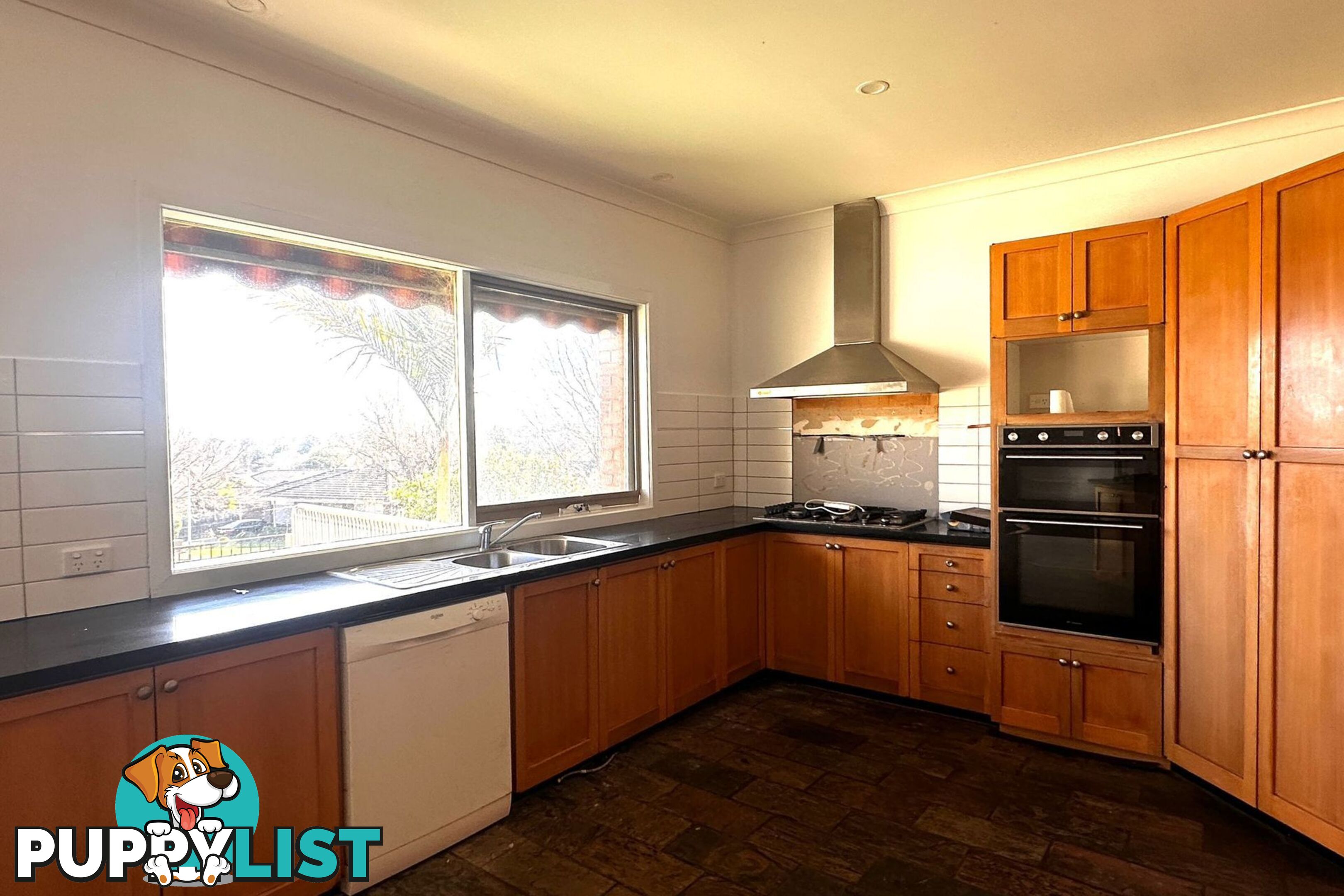 33 Balmain Drive BERWICK VIC 3806