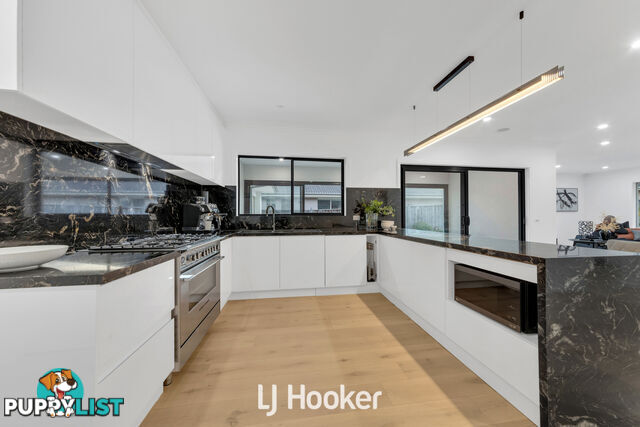 116 Sandhurst Boulevard SANDHURST VIC 3977