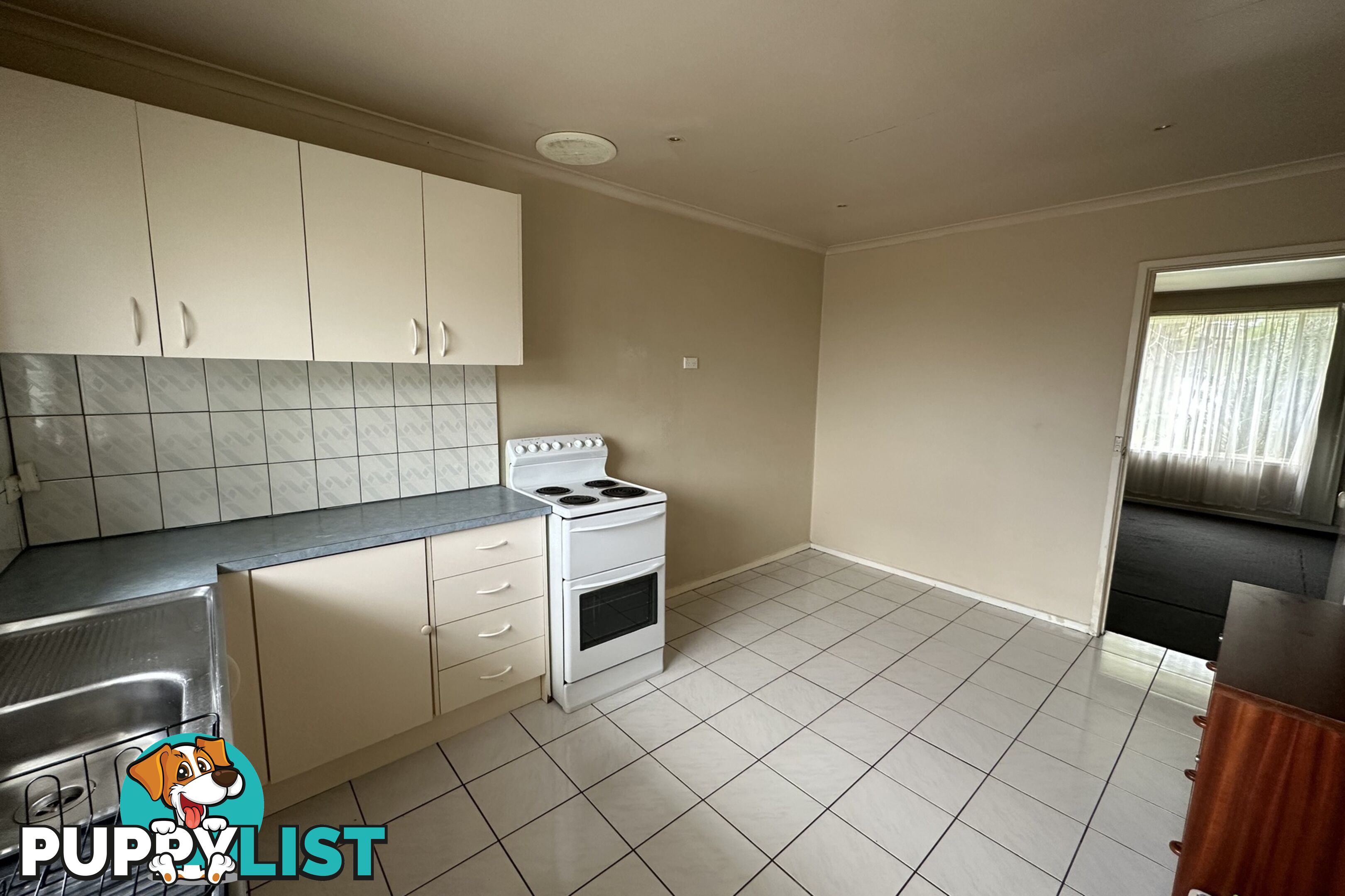 2/13 Rhoden Court DANDENONG NORTH VIC 3175