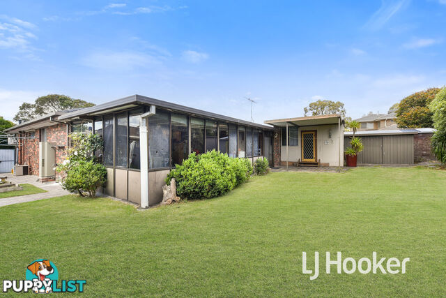 27 Winnima Avenue HAMPTON PARK VIC 3976