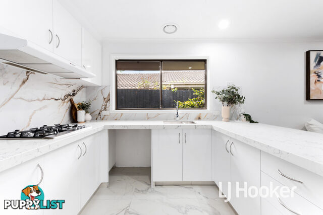 23 Escott Grove BERWICK VIC 3806