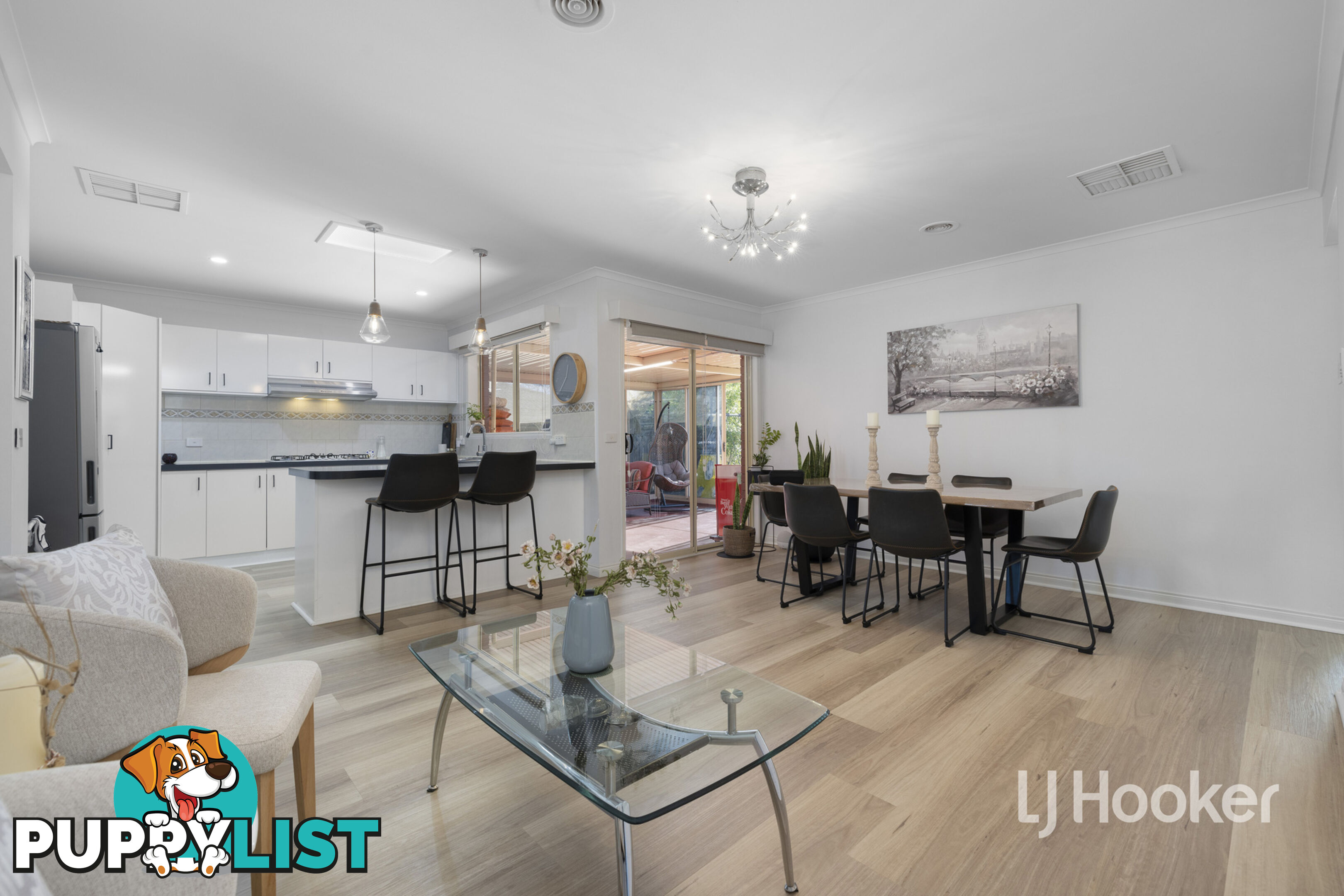 74 Strabane Way HAMPTON PARK VIC 3976