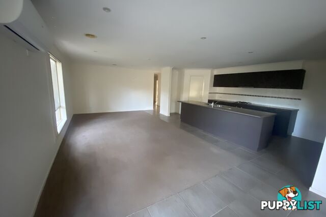 9 Greenview Court CRANBOURNE NORTH VIC 3977