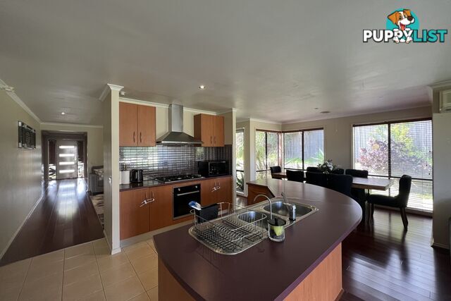 30 Olive Road LYNBROOK VIC 3975