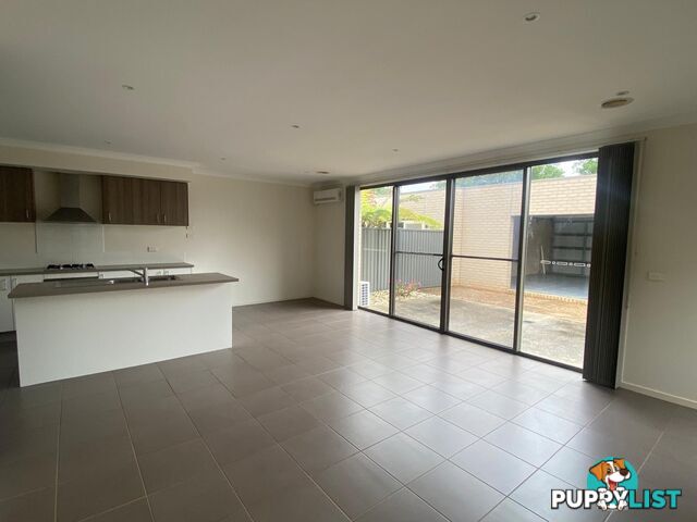 1 Hutton Way CRANBOURNE EAST VIC 3977