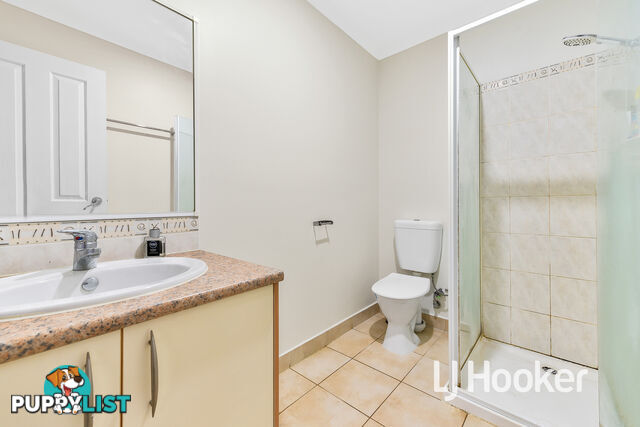 4/17 Linmac Drive HAMPTON PARK VIC 3976