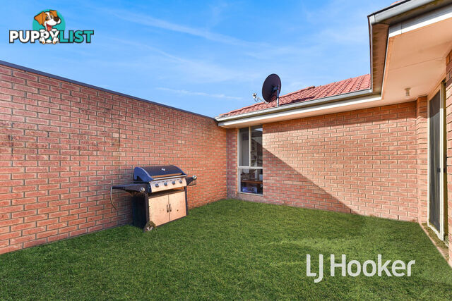 4/17 Linmac Drive HAMPTON PARK VIC 3976
