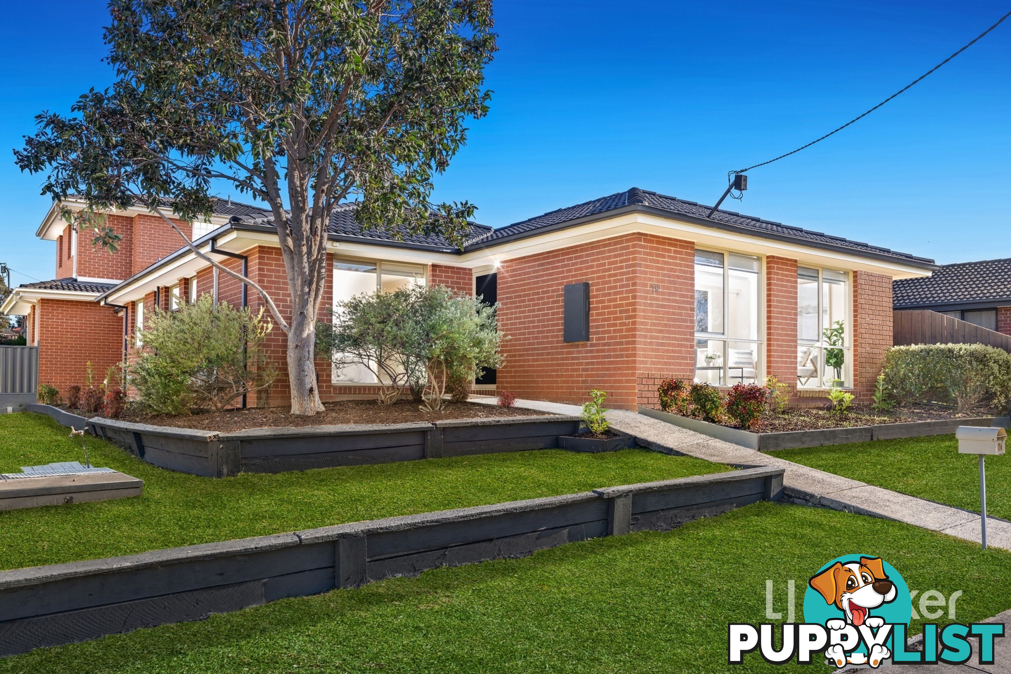 76 Strong Drive HAMPTON PARK VIC 3976