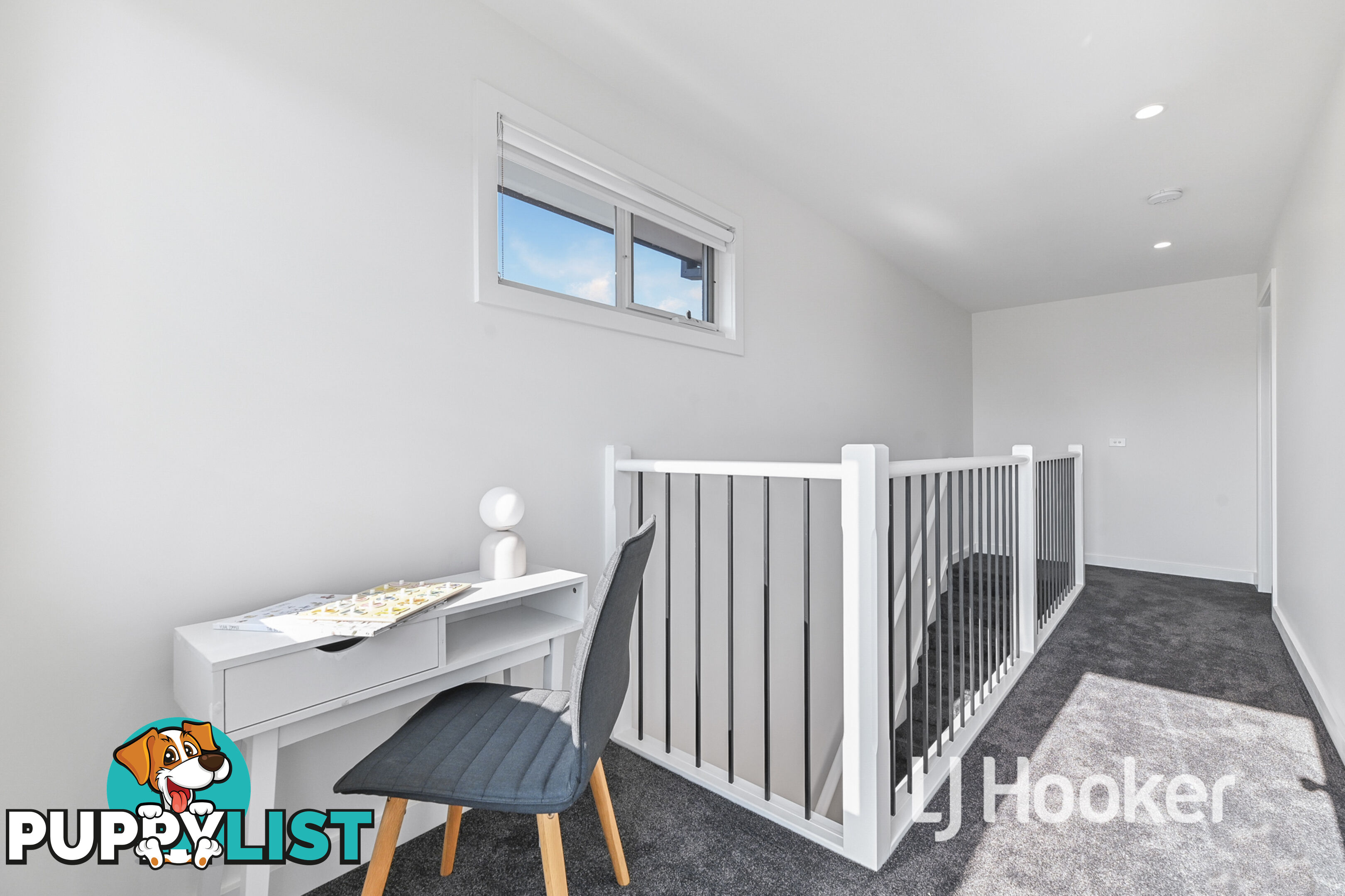 2/21 Green Valley Crescent HAMPTON PARK VIC 3976