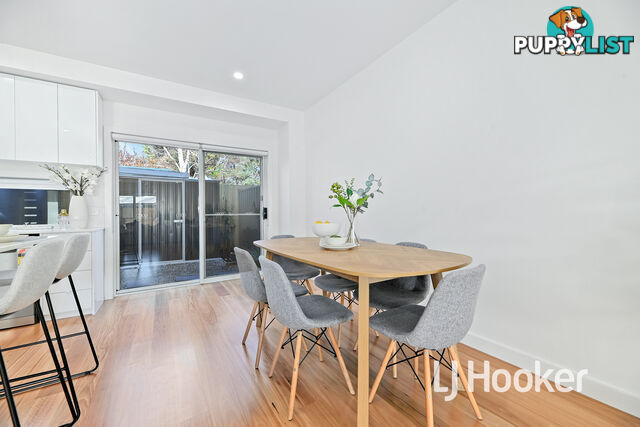 2/21 Green Valley Crescent HAMPTON PARK VIC 3976