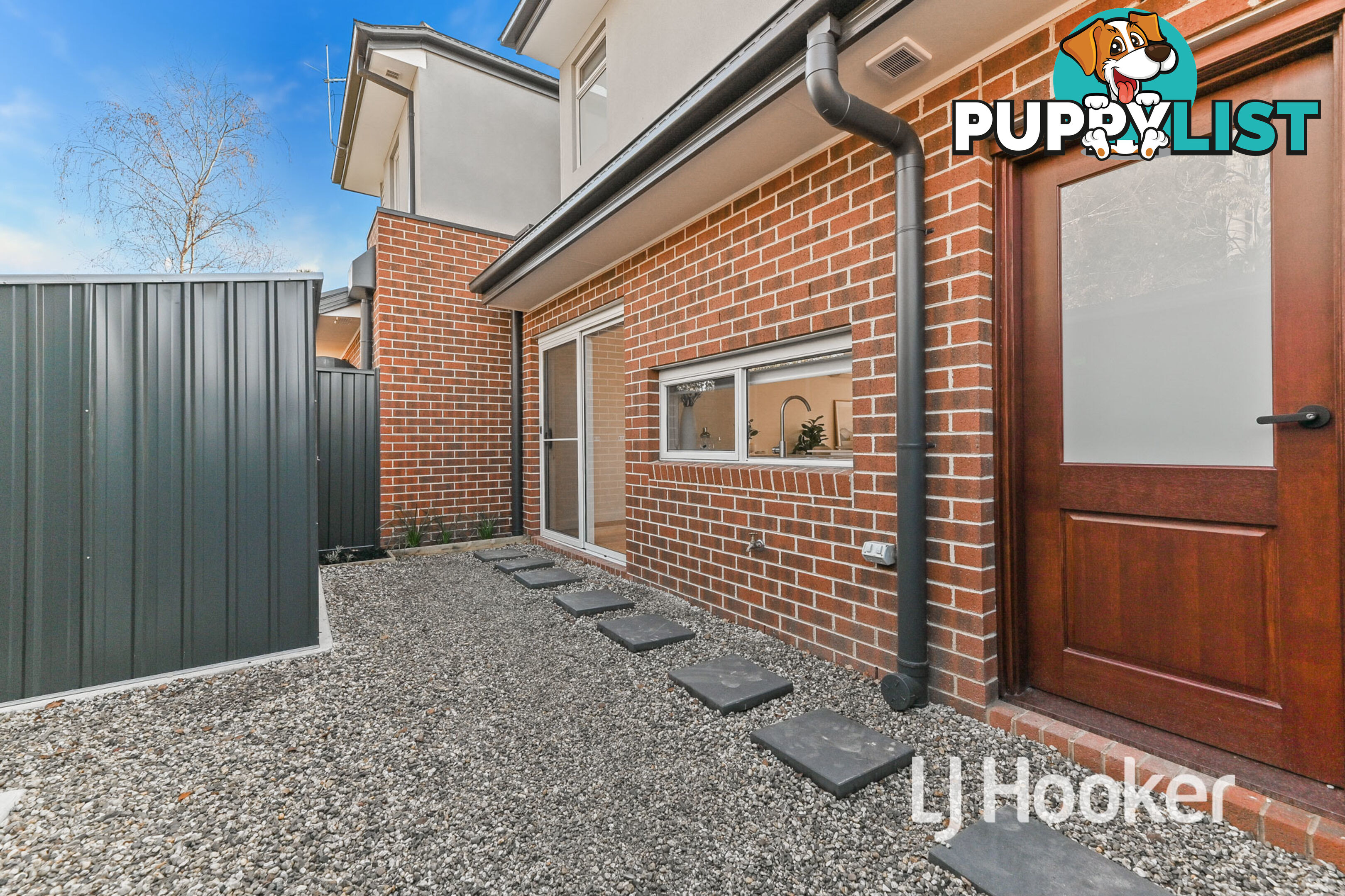 2/21 Green Valley Crescent HAMPTON PARK VIC 3976