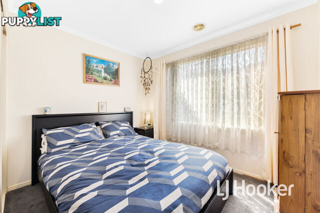 61 The Parkway PAKENHAM VIC 3810